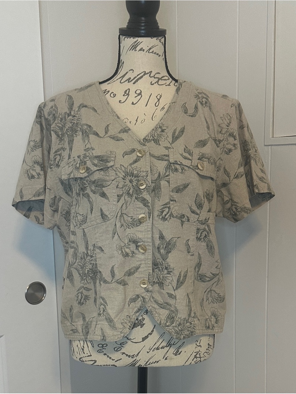 Vintage Erika & Co Linen Cotton Floral Button Front Top Blouse Large Tan Sage